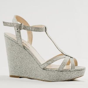 Brand New Strap Silver Wedges